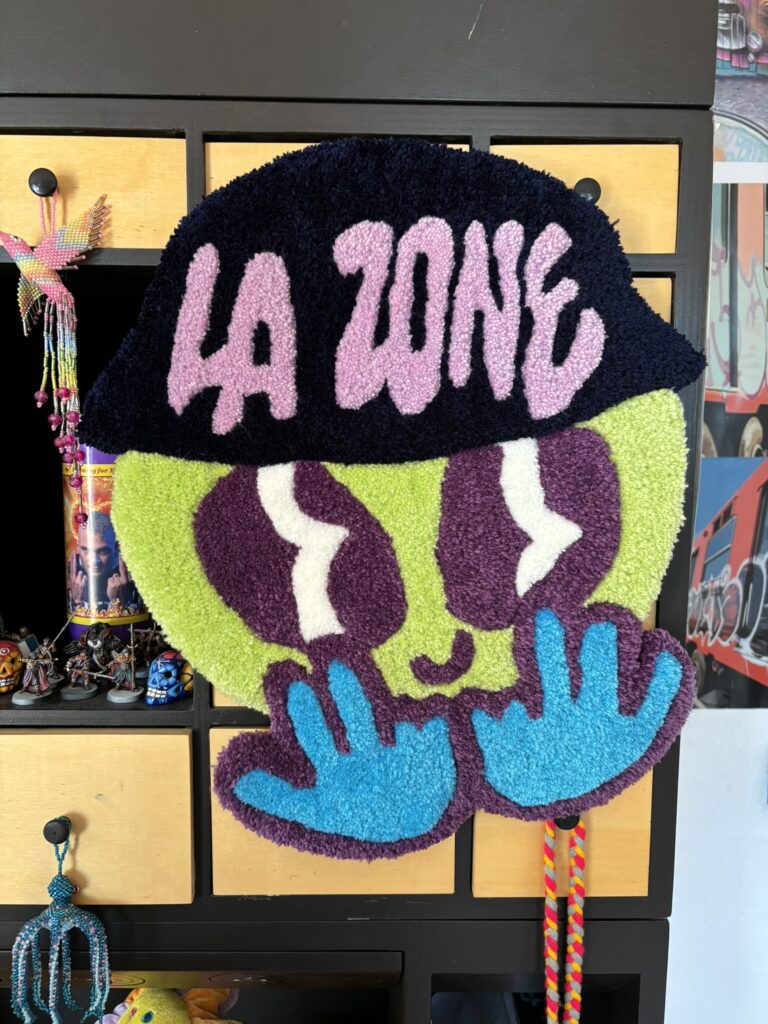 tapis tapisserie tufting mignon alien la zone coloré enfant chambre décoration couleur bob souriant