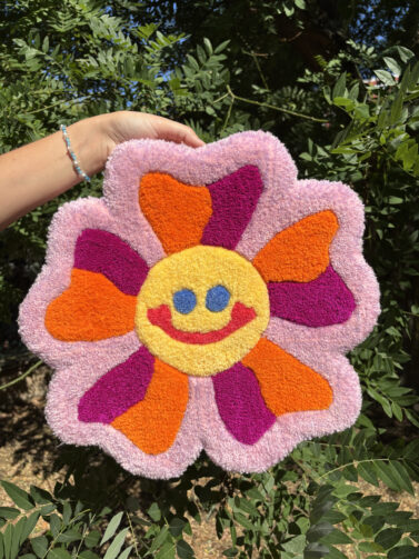 tapis tapisserie tufting mignon fleur coloré enfant chambre décoration couleur