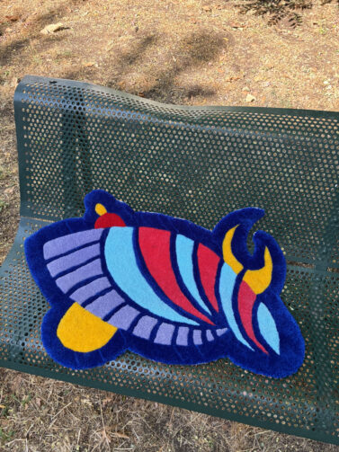 tapis tapisserie tufting mignon doux coloré intérieur décoration couleur Méditerranée